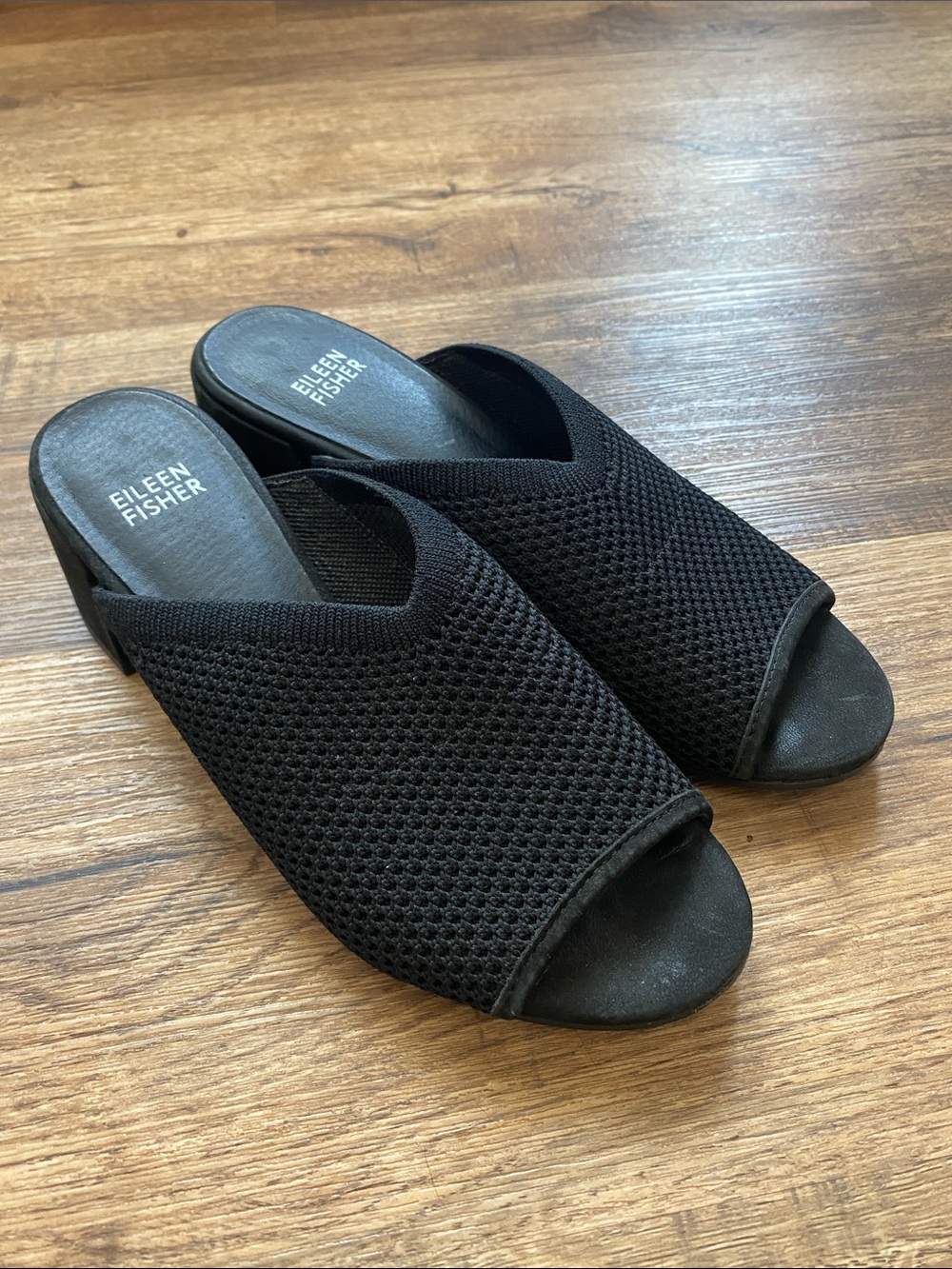 Eileen Fisher Stretch Knit Block Heel Womens 7